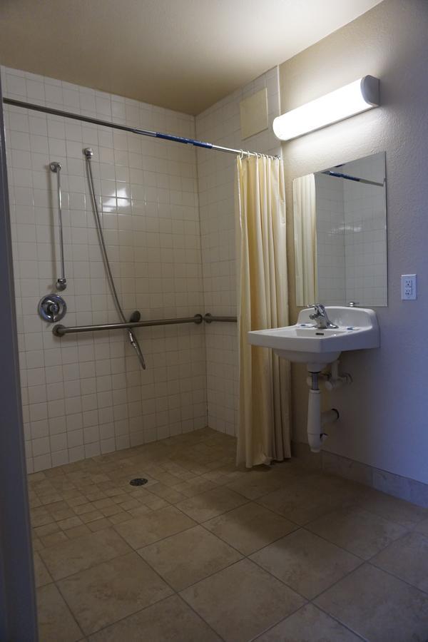 Econo Lodge San Antonio Northeast I-35 Екстер'єр фото